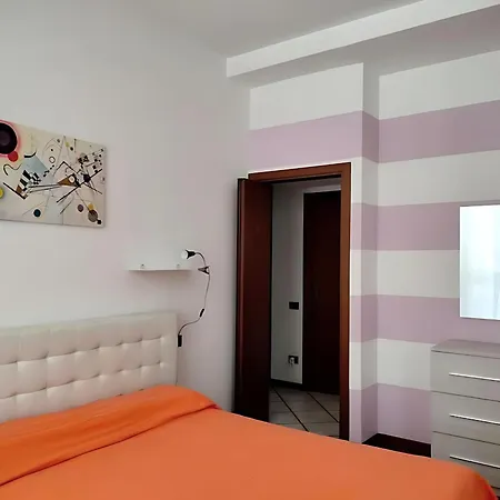 Апартаменты Intero A Nord Di Milano